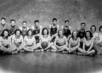 Men's & Women's Basketball Champs, 1944-45